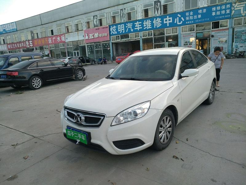 北京汽车绅宝d50 2014款 1.5l 自动 标准版 (国Ⅳ)