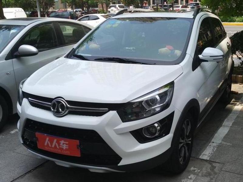 北京汽车绅宝x25 2015款 1.5l 手动 精英版(国)
