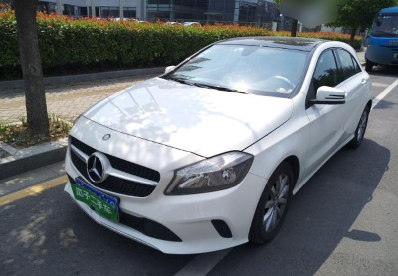 奔驰a级 a180 [进口] 2016款 1.6t 自动 汽油