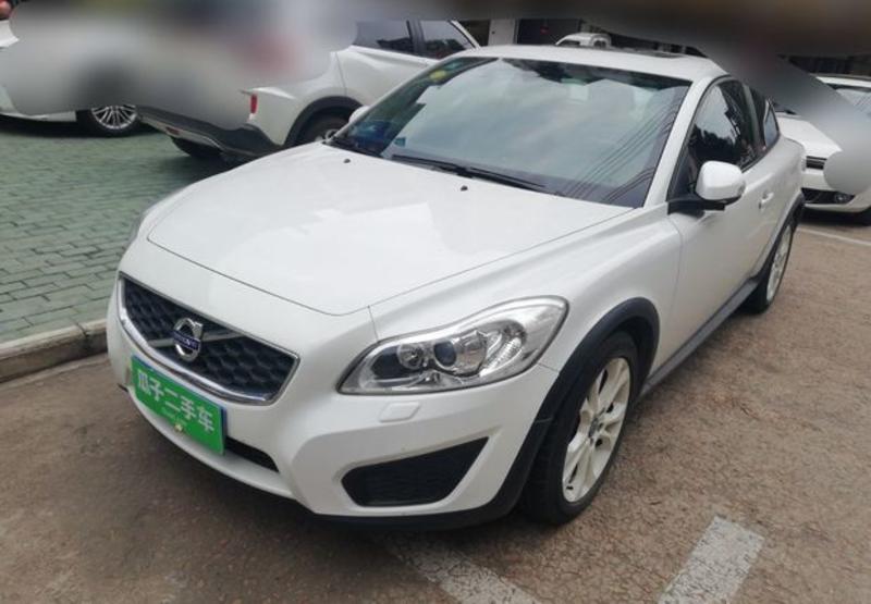 沃尔沃c30 [进口] 2012款 2.0l 自动 汽油 炫动版 (欧Ⅳ)