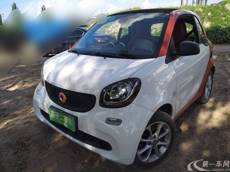 smartfortwo[进口 2017款 1.0l 自动 汽油 挚爱特别版