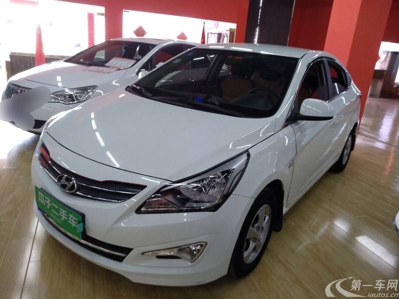 现代瑞纳 2014款 1.4l 手动 4门5座三厢车 智能型gls (国Ⅳ)