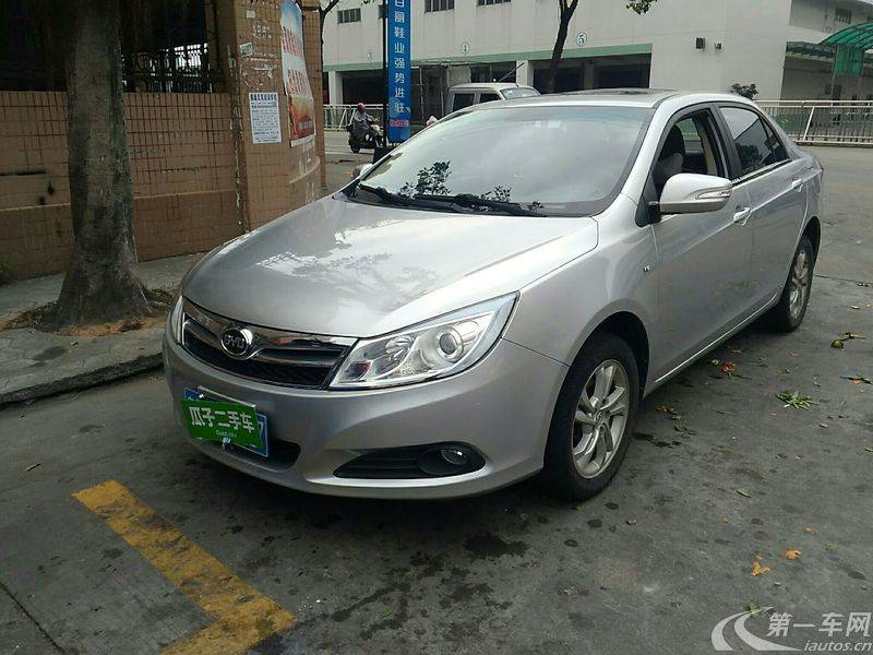 比亚迪速锐 2014款 1.5l 手动 豪华型 (国Ⅳ)