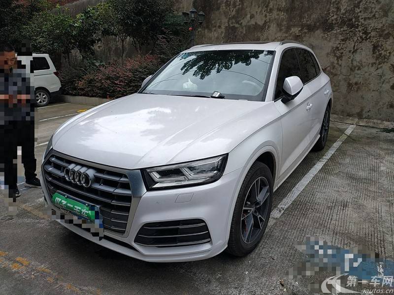 奥迪q5l 45tfsi 2018款 2.0t 自动 尊享运动型 (国Ⅴ)