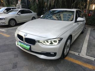 宝马3系 320li 2017款 2.0t 自动 汽油 时尚型 (国Ⅴ)