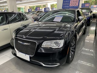 克莱斯勒300c [进口] 2016款 3.0l 自动 超越版