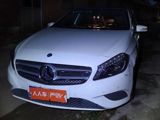 奔驰a级 a200 [进口] 2016款 1.6t 自动 汽油 运动型