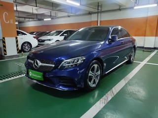 奔驰c级c260l2020款15t自动运动版国Ⅵ