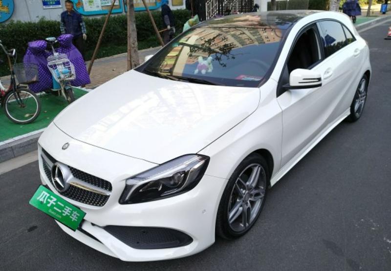 奔驰a级 a200[进口 2016款 1.6t 自动 汽油 运动型