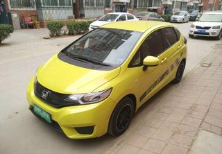 小型车自动挡车 20190320121710953450109302447.jpg