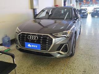 奥迪Q3 1.4T 时尚动感型 