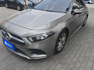 奔驰A级 1.3T 