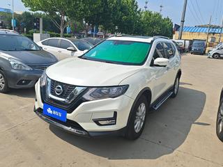 奇骏 2.0L 智联舒适版 