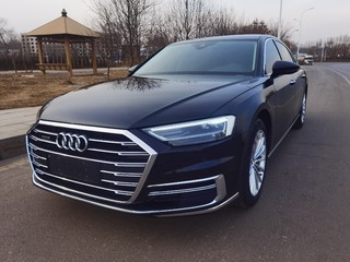 奥迪A8L 3.0T PLus舒适型 