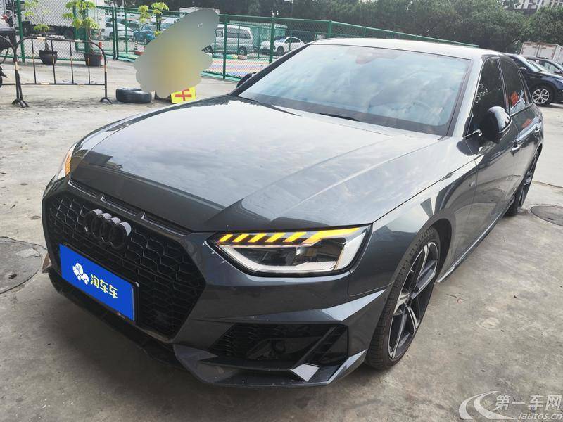 奥迪A4L 2022款 2.0T 自动 quattro臻选动感型 (国Ⅵ) 