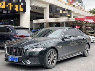 捷豹XFL 2.0T 