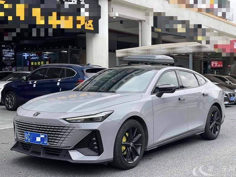 长安UNI-V 2022款 1.5T 自动 运动版 (国Ⅵ) 