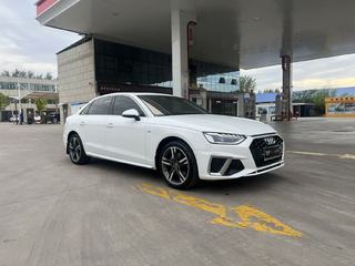 奥迪A4L 40TFSI 