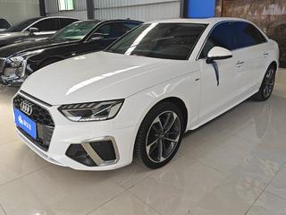 奥迪A4L 40TFSI 