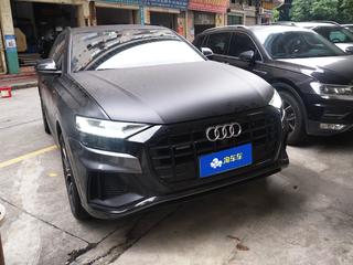 奥迪Q8 3.0T 