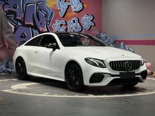 奔驰E级Coupe E200 