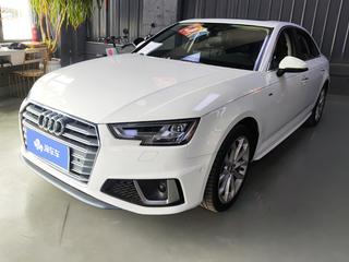 奥迪A4L 40TFSI 