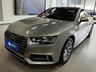 奥迪A4L 40TFSI 