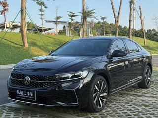 帕萨特 2.0T 330TSI星空精英版 