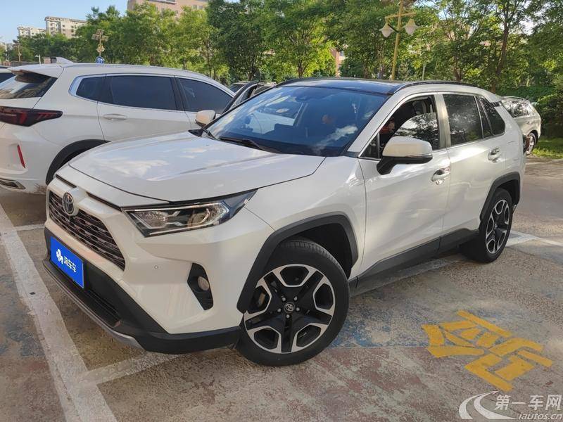 丰田RAV4 2020款 2.0L 自动 前驱 尊贵版 (国Ⅵ) 
