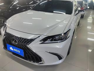 雷克萨斯ES 300h 