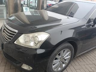 丰田皇冠 2.5L 