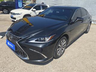 雷克萨斯ES 200 