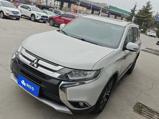三菱欧蓝德 2.0L 自动 荣耀版 
