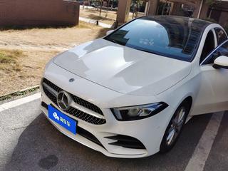 奔驰A级 1.3T 