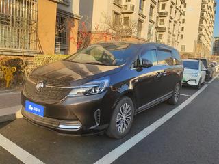别克GL8 陆上公务舱 2.0T 自动 652T豪华型 