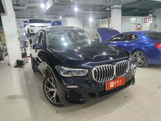 宝马X5 40i 
