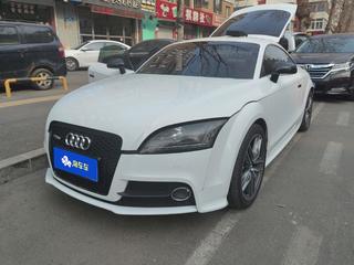 奥迪TT 45 2.0T 自动 