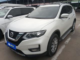 奇骏 2.0L 智联舒适版 