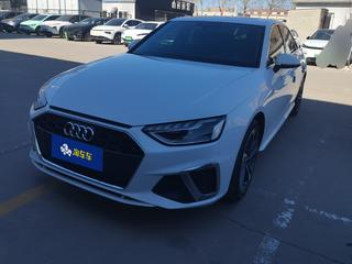 奥迪A4L 40TFSI 