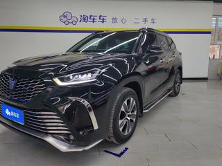 丰田皇冠陆放 2.5L 自动 精英版 