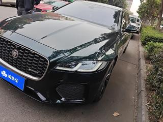 捷豹XFL P300 2.0T 自动 奢华版 