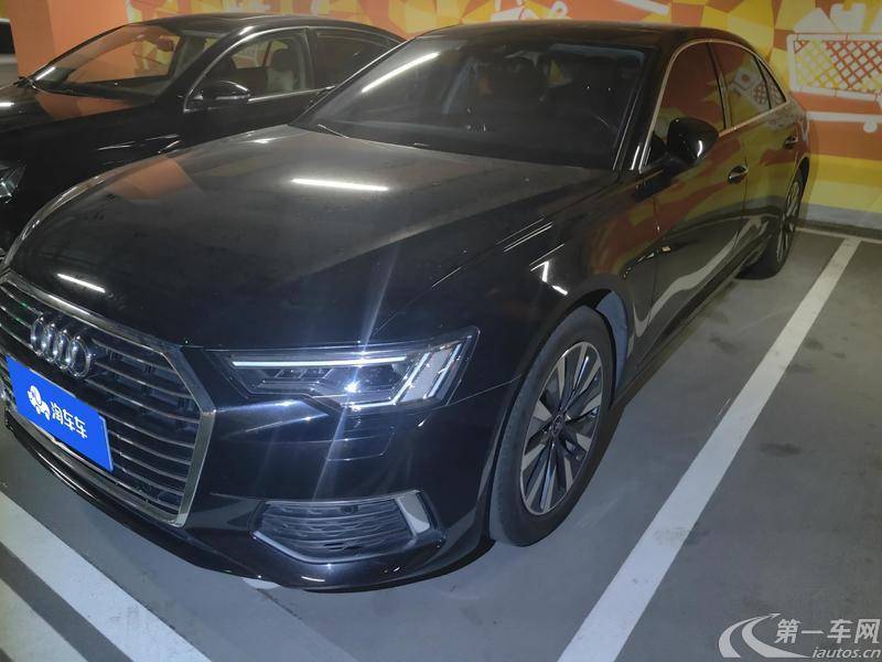 奥迪A6L 45TFSI 2022款 2.0T 自动 臻选致雅型 (国Ⅵ) 