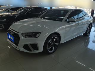 奥迪A4L 40TFSI 