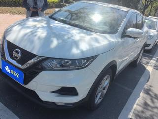 逍客 2.0L 智享版 