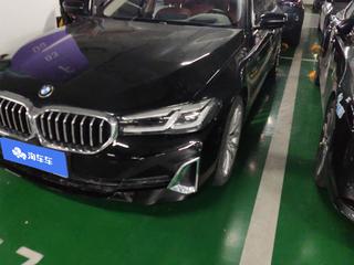 宝马5系 530Li 2.0T 自动 尊享型豪华套装 