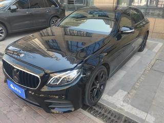 奔驰E级 E300L 2.0T 自动 运动时尚型 