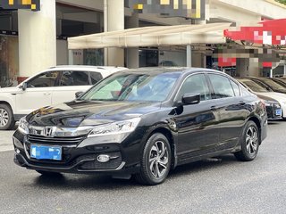 雅阁 2.0L 精英版 