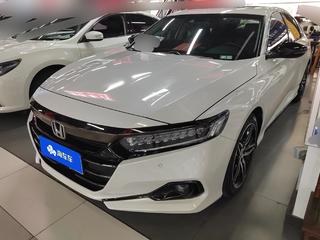 雅阁 1.5T 260TURBO幻夜·尊贵版 