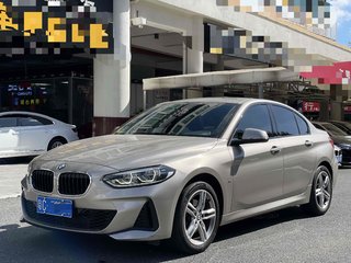 宝马1系 1.5T 