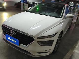 现代名图 1.8L 自动 尊贵版LUX 